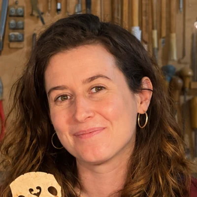 Mari Geigenbauerin